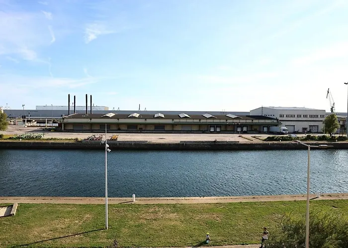 Apartment - Le Quai 02 *